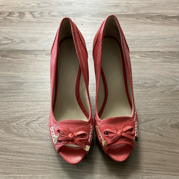 Nine West Platform Heels size 7 - Picture 2 of 4